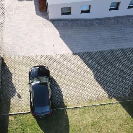 Appartamenti Penasa Renato Commezzadura Dış mekan fotoğraf